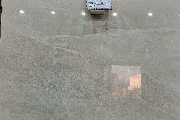 Moon Cream Grey Marble
